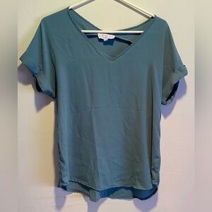 Pink Rose Women V Neck Size Medium Short Sleeves Blouse